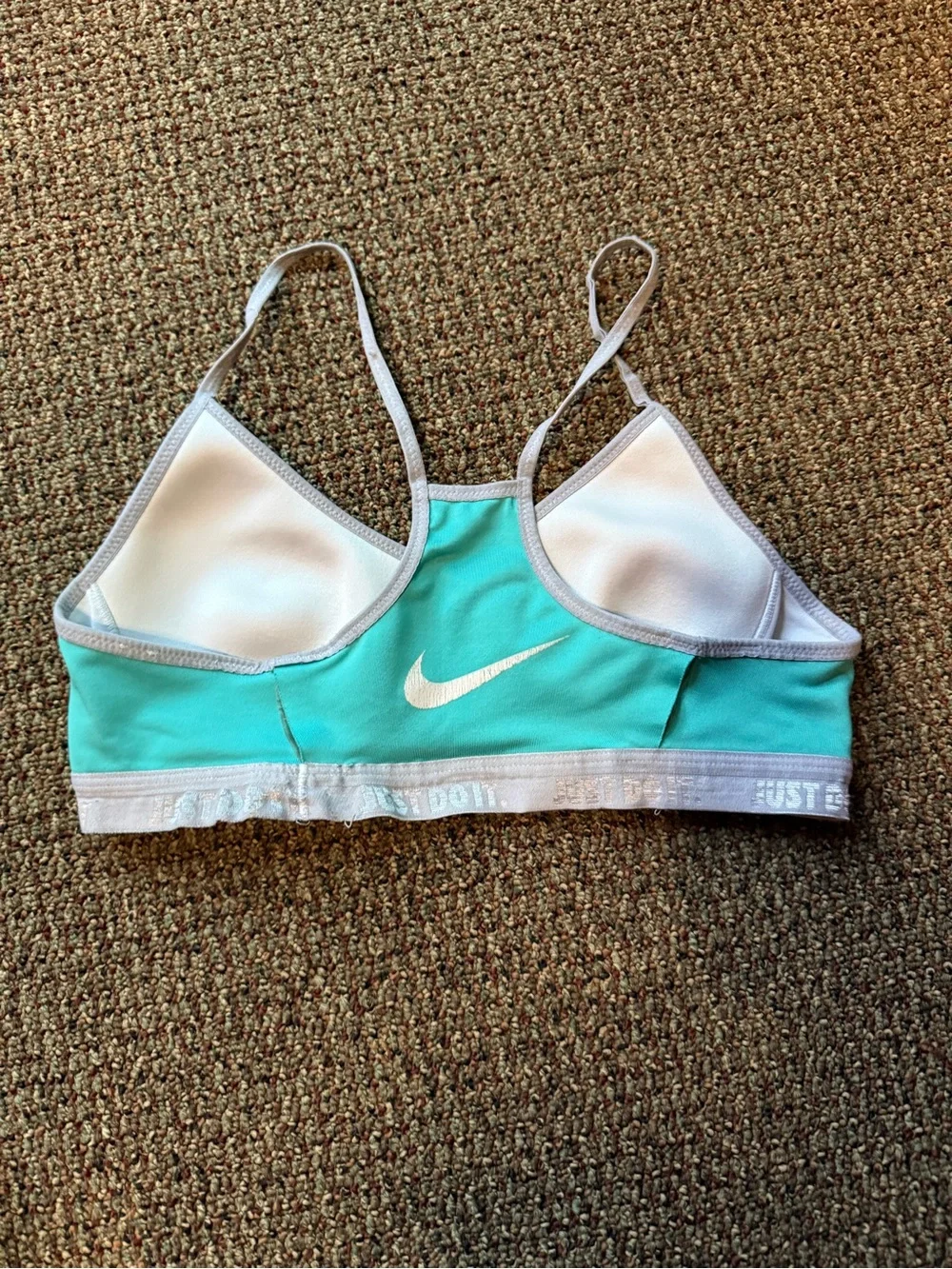 Nike Aqua Wireless Sports Bra with White Trim